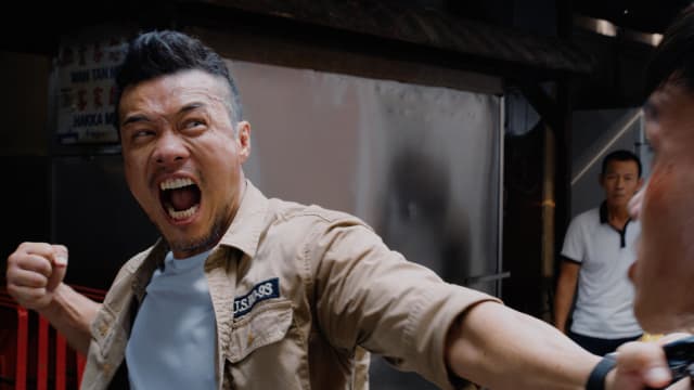 监制、主演“两头烧”　郑各评几乎弃演《越界》