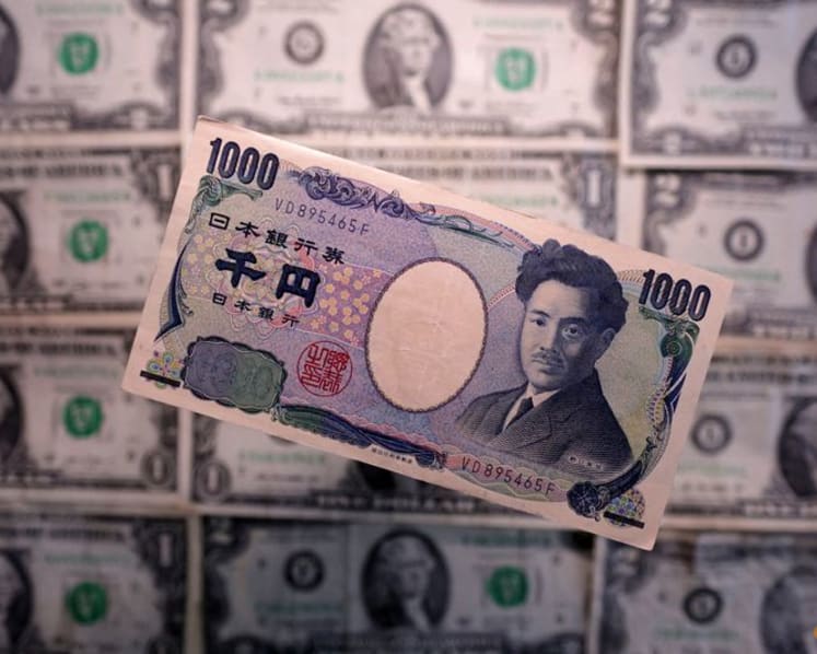 US Treasury intervenes to support yen after Japan steps in, FT reports