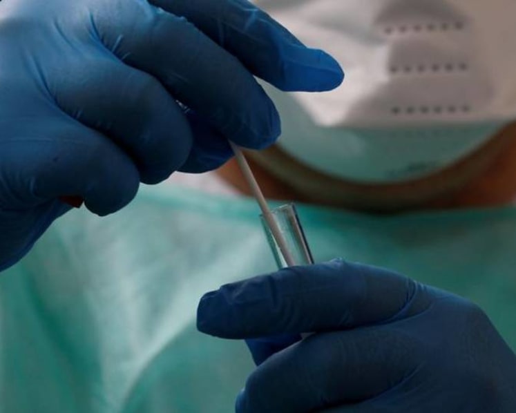 Gynaecologist at Dutch hospital fathered at least 17 children 