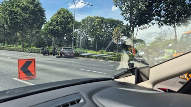 实里达快速公路发生交通意外 四人受伤