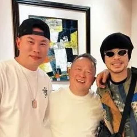 政治风暴!钟镇涛、曾志伟紧急删除与黄明志合影,发声明高喊“爱国”灭火,惊人内幕曝光