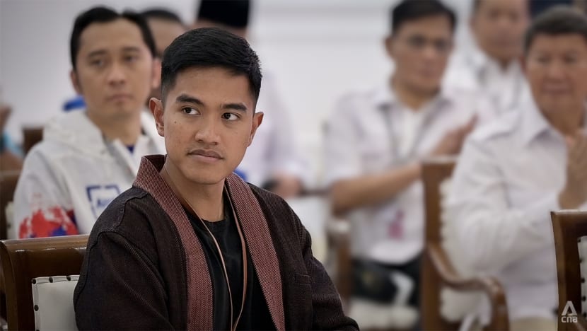 Sambangi KPK terkait gaduh jet pribadi, Kaesang nebeng pesawat teman karena searah