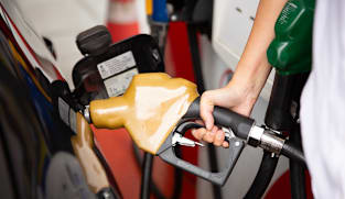 CNA Explains: Why petrol prices will take time to fall to pre-conflict levels 