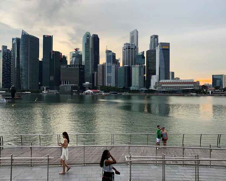Singapore's 2019 growth forecast slashed to 0.6%, trade tensions remain top risk: MAS survey