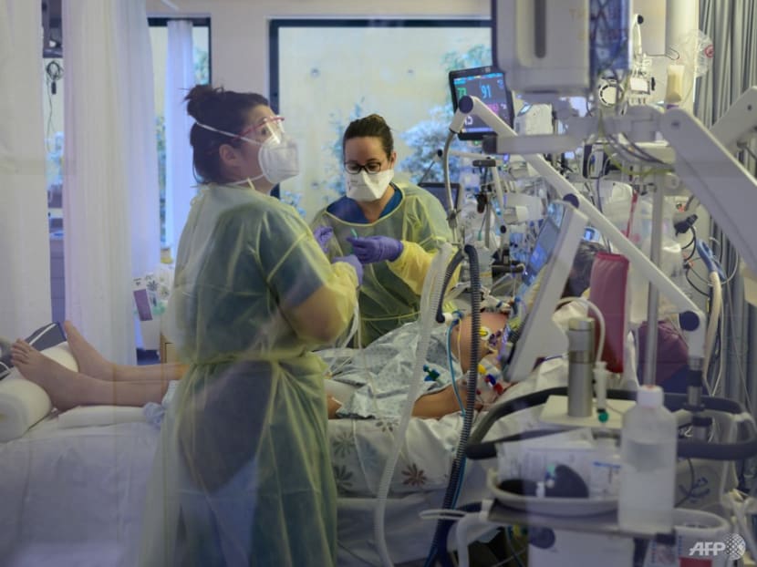 Commentary: Severe COVID-19 may be as damaging to health as ageing 20 years Commentary: Severe COVID-19 may be as damaging to health as ageing 20 years