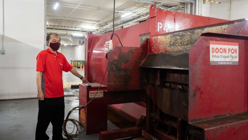 Minimum monthly salary for entry level waste collectors to nearly double to S$3,260 by 2028