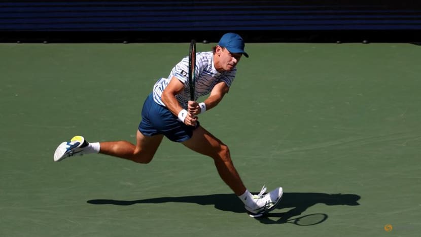 Draper beats De Minaur to reach maiden major semi-final and stoke British hopes Draper beats De Minaur to reach maiden major semi-final and stoke British hopes