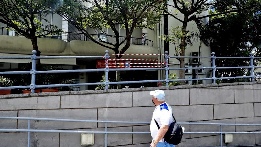 LTA investigating broken railing at Boat Quay after man fell