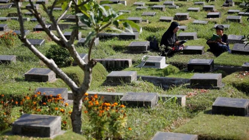 Kubur penduduk Kristian dipindahkan susuli bantahan penduduk kampung Kubur penduduk Kristian dipindahkan susuli bantahan penduduk kampung