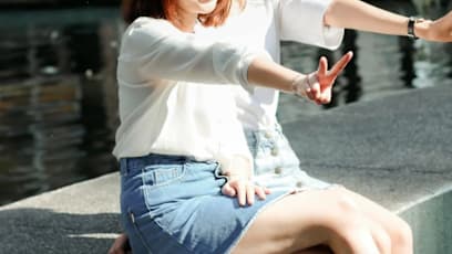 This New Reality Dating Show Is Looking For Single Contestants... And Their BFFs