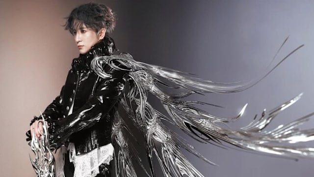 广州开唱暴雨搅局，薛之谦让粉丝无条件退票、机酒全包