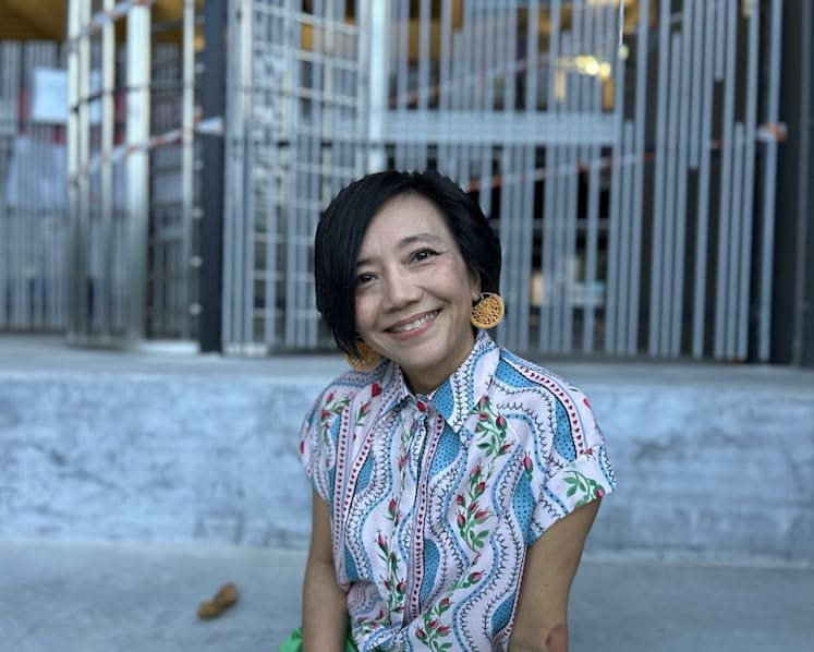 She once interviewed boy bands – now she fights for migrant workers’ dignity and rights She once interviewed boy bands – now she fights for migrant workers’ dignity and rights