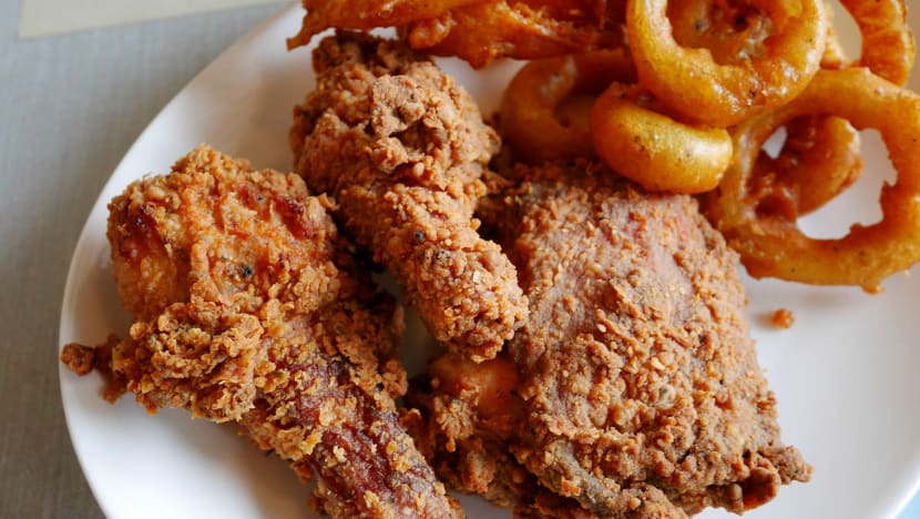 Eat The Fried Chicken, Skip The Burger At One Night Only Eat The Fried Chicken, Skip The Burger At One Night Only