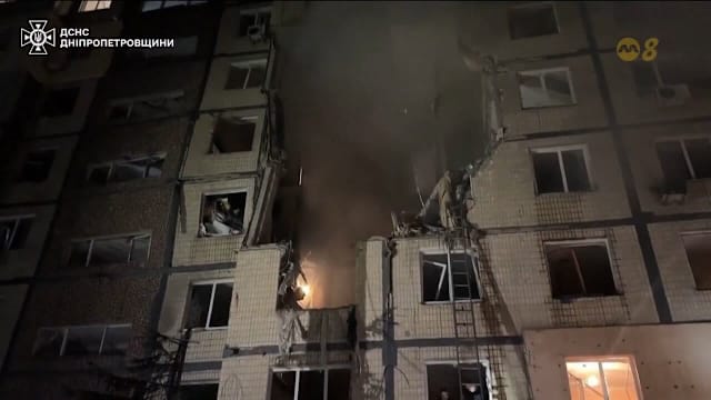 俄军袭击致乌克兰能源基础设施 约两万名居民失去电力供应