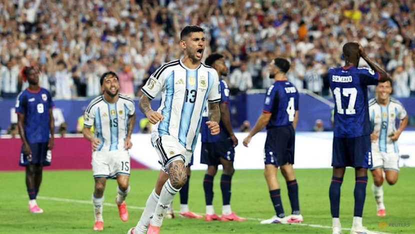 Extra-time own goal finally gets Argentina past Cape Verde and into last 16