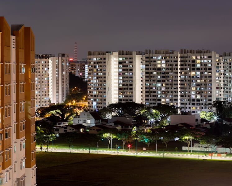 Lower household electricity and gas tariffs from April to June