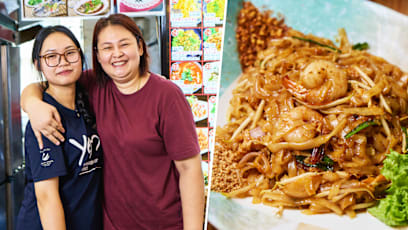Some Customers Say 21-Year-Old Hawker Of Krua Thip Thai Kitchen Cooks Better Than Her Ex-Restaurant Chef Mum