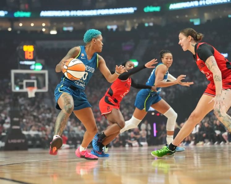 Sport-More fans are tuning into women’s sports, Nielsen report finds