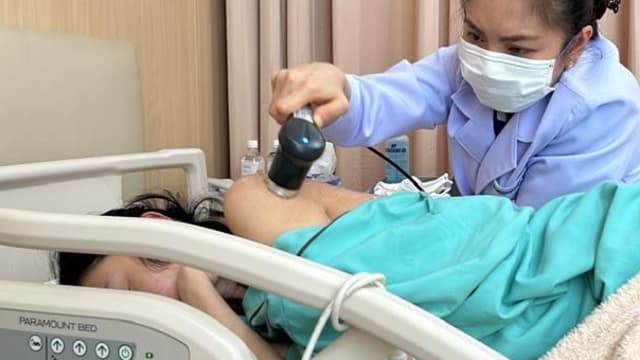 遇SQ321事故 马国留学生：脊椎骨断裂险瘫痪