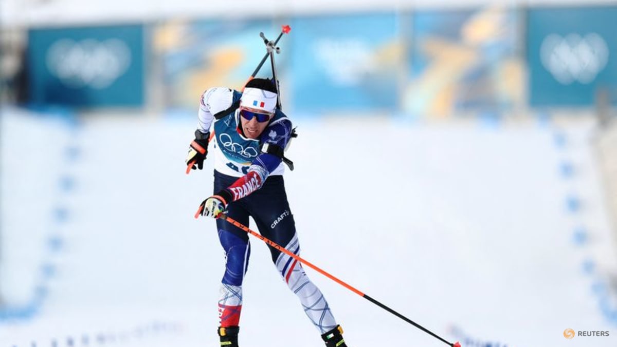 Biathlon-Fillon Maillet storms to gold for France in 'perfect race'