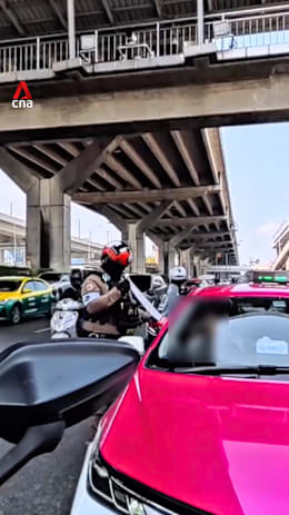 Bangkok taxi driver fined for refusing passengers