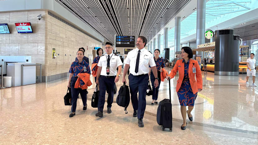 90% of Jetstar Asia pilots and cabin crew secure jobs or interviews after airline's July closure: NTUC
