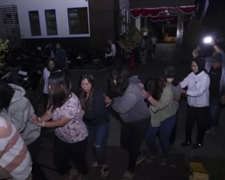 Indonesia baby-trafficking ring: 3 Singaporeans allegedly involved, SPF’s help being sought to locate them