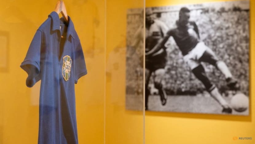Pele's 1958 World Cup final shirt sells for $4.9 million