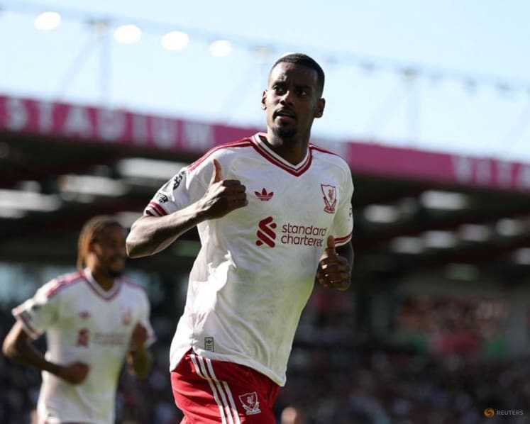 Isak ignites lacklustre Liverpool in win over Bournemouth