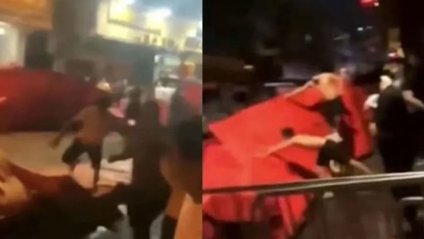 Kekecewaan terhadap sekatan COVID-19 cetus kekecohan di Guangzhou 