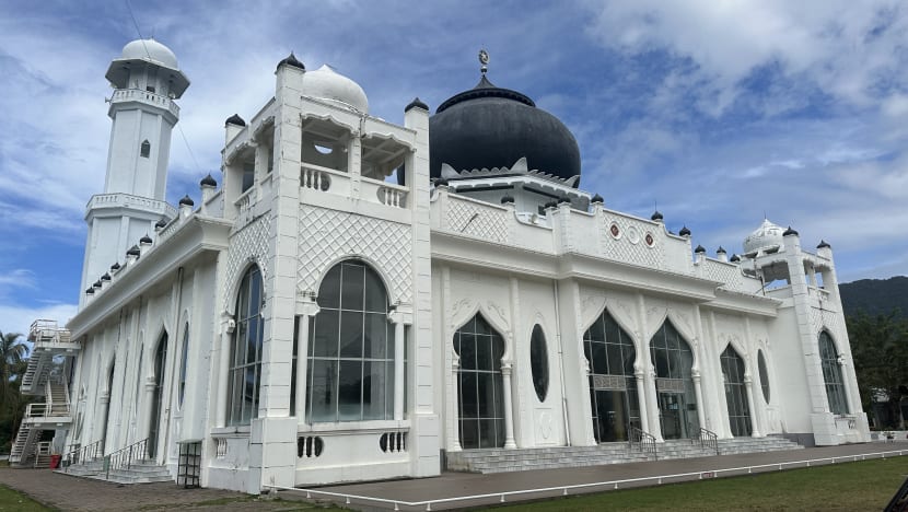 Ombak Perubahan: Usaha makmurkan Masjid Rahmatullah yang jadi simbol harapan dan ketabahan masyarakat Lampuuk, Aceh