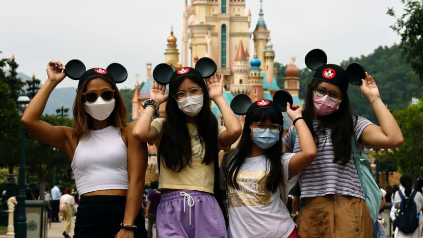 Several S’pore travel agencies prepare for trips to Hong Kong following air travel bubble agreement