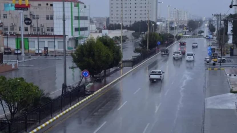 Hujan lebat, ribut pasir, salji diramal di kebanyakan wilayah Saudi hingga hujung Ramadan