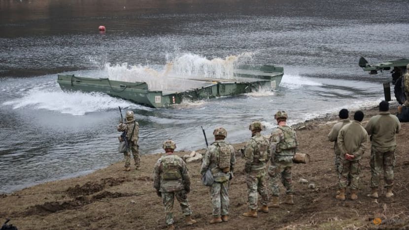 South Korea, US wrap up annual military drills, stage joint river-crossing South Korea, US wrap up annual military drills, stage joint river-crossing