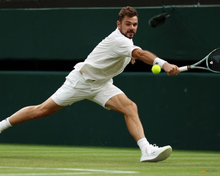 Wawrinka bows out of final Wimbledon after loss to Berrettini