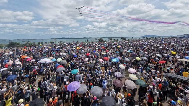 航空展疫后首次对外开放 首日吸引近3万公众到访