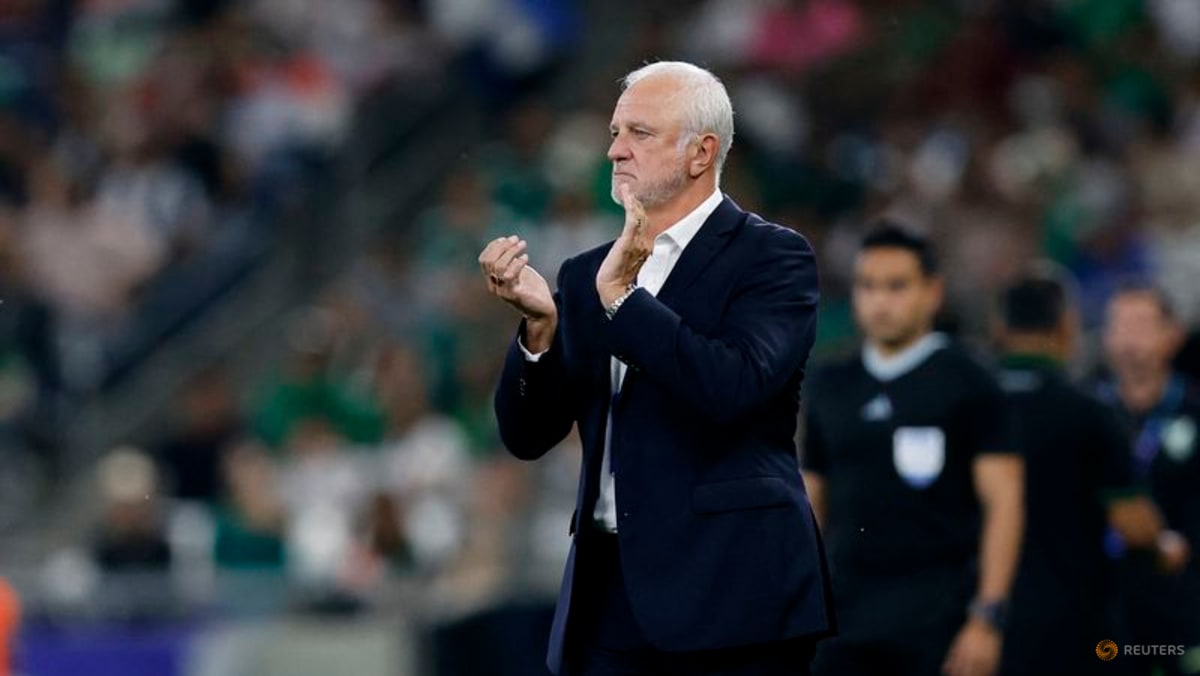 Iraq coach Arnold undecided on future beyond World Cup