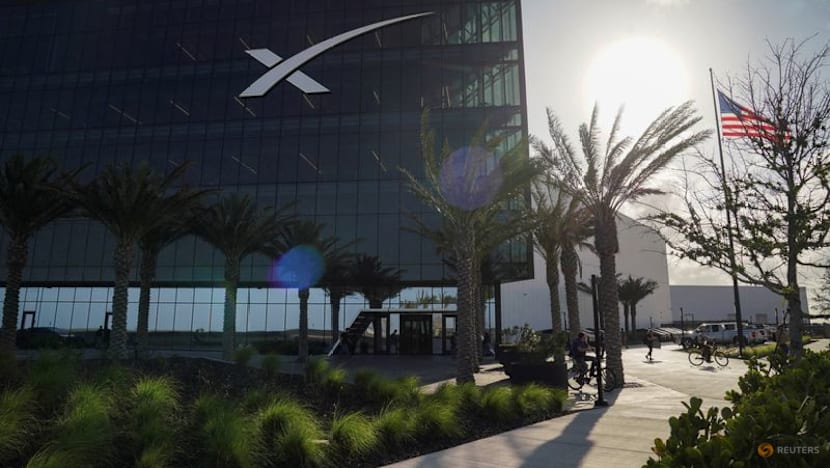 SpaceX seen as make-or-break test for mega IPOs