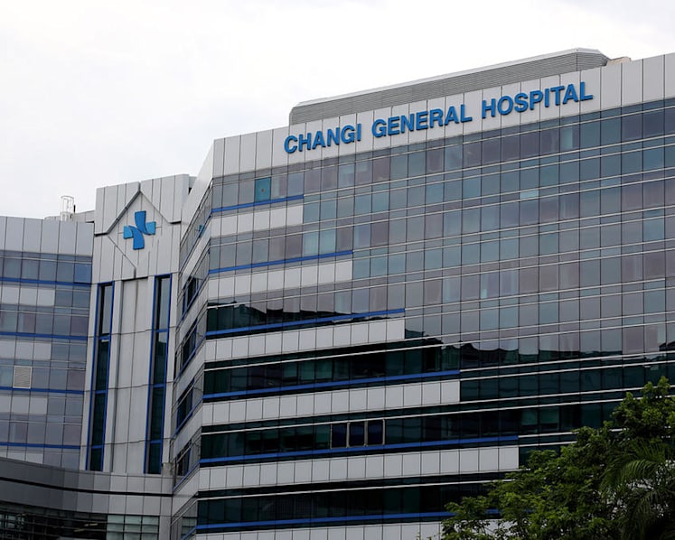 Woman found guilty of insulting doctor, trying to bite auxiliary cop at Changi General Hospital