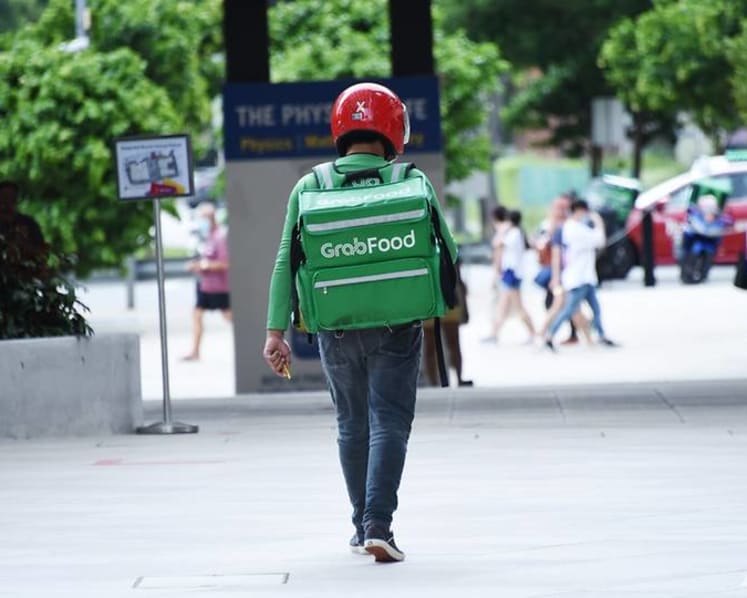 Man gets jail for ordering more than S$700 worth of food from GrabFood and Foodpanda without paying