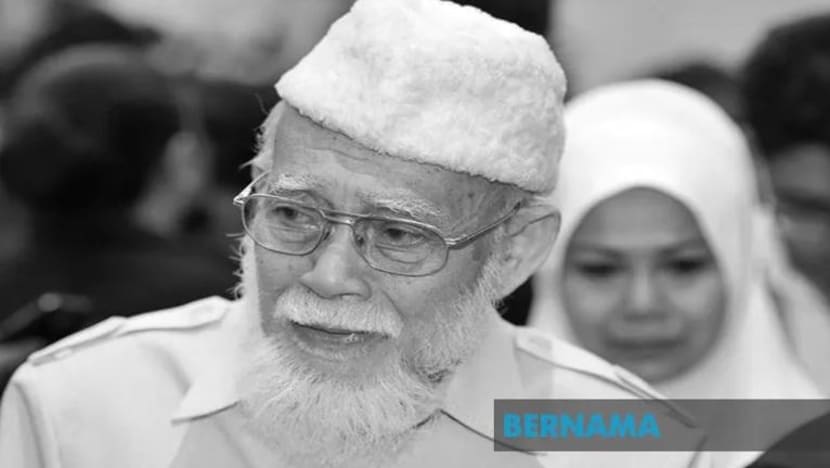 Ayah Dr Wan Azizah meninggal dunia Ayah Dr Wan Azizah meninggal dunia