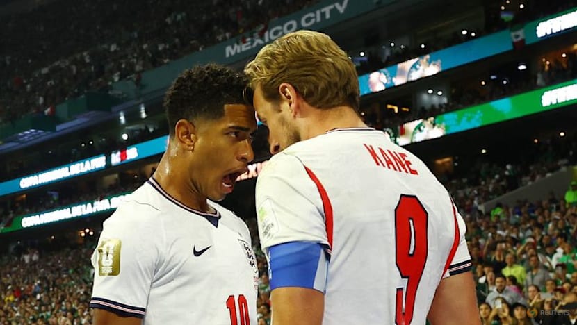 Ten-man England survive Mexico comeback to reach quarter-finals