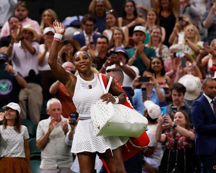 Serena and Wawrinka go down fighting at Wimbledon