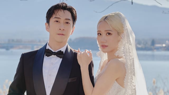 陈汉典、Lulu富士山拍婚纱照，喜帖远看藏惊喜