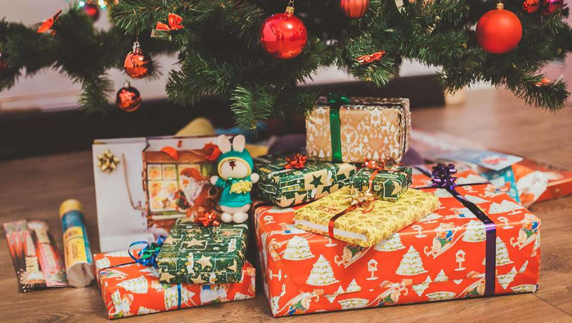 Smart gifting and sensible feasting: Tips for an eco-friendly Christmas and New Year Smart gifting and sensible feasting: Tips for an eco-friendly Christmas and New Year