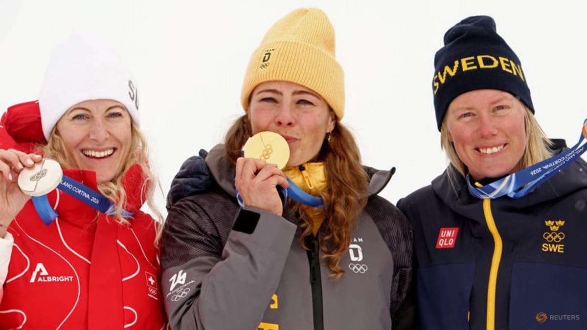 Freestyle-Germany's Maier edges Switzerland's Smith for ski cross gold