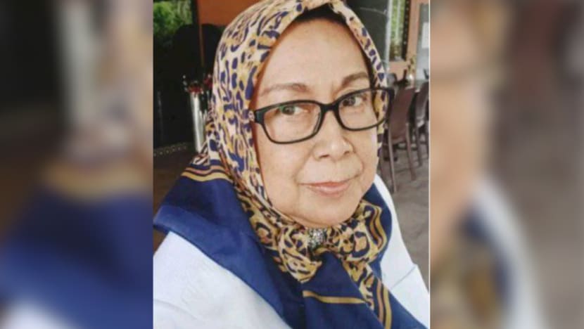 Seniwati Noor Azizah meninggal dunia pada usia 79 tahun Seniwati Noor Azizah meninggal dunia pada usia 79 tahun
