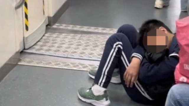 熟睡错过下车！广州小学生乘地铁上学坐多23站上热搜 