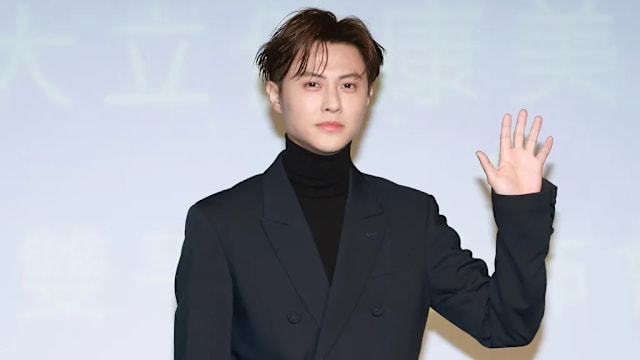 王子陷偷吃风波，保健品牌立马切割！