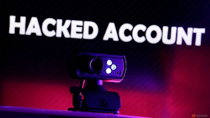 Dropbox says about 5,000 accounts compromised in August hack